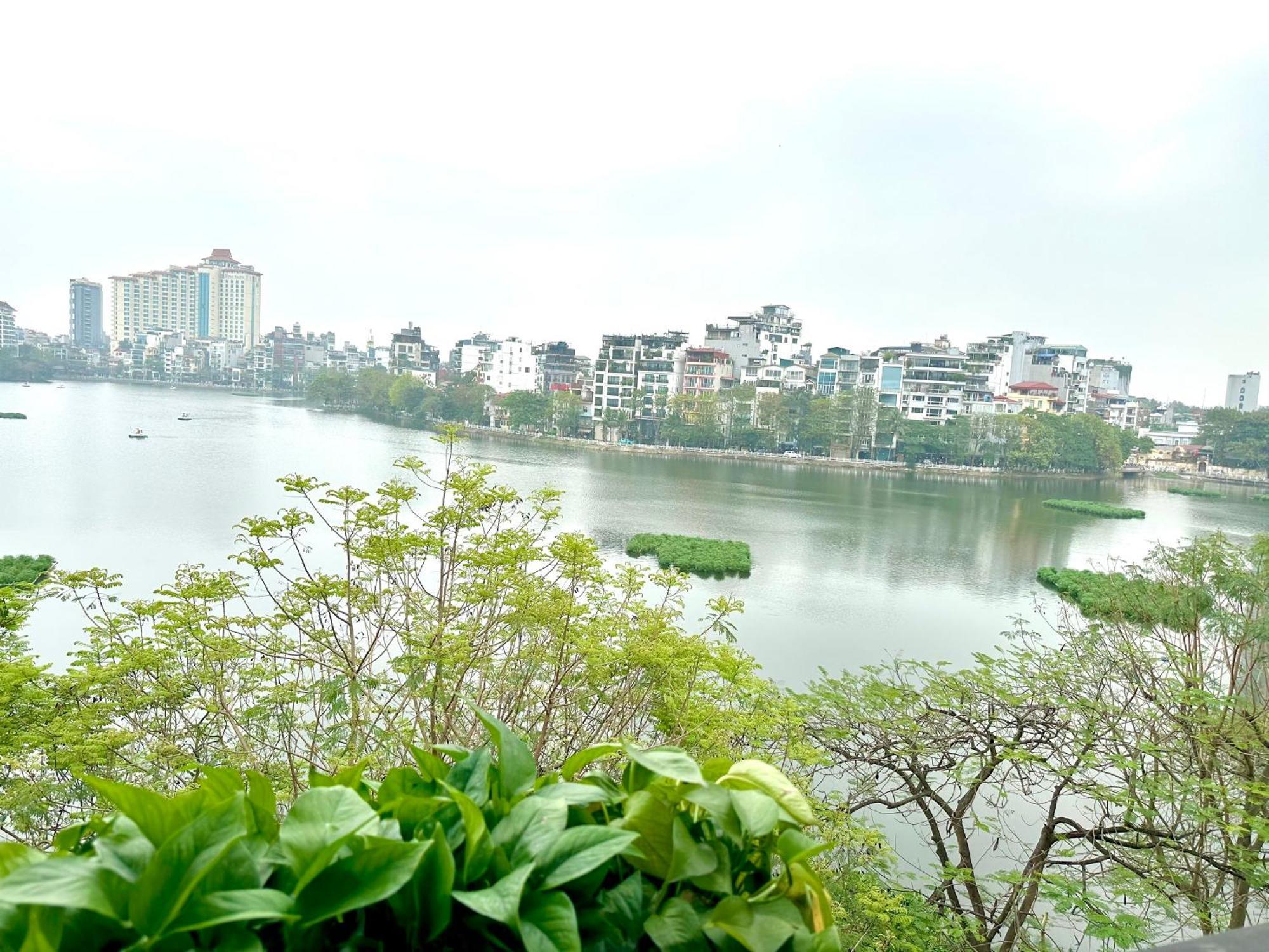 Windy Lakeview Studio Ha Noi Hanoi Eksteriør billede
